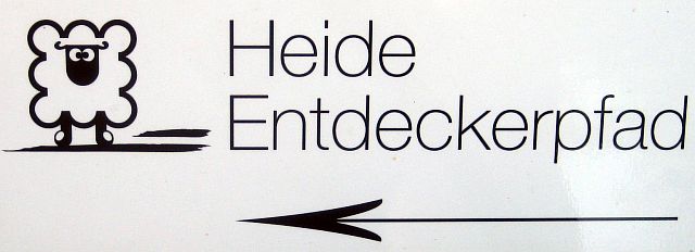 Heide-Entdeckerpfad-640.jpg Heide-Entdeckerpfad-640.jpg