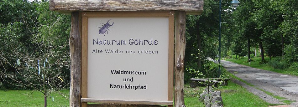 Motiv: Kur- und Kneipp-Hotel-Pension Zum Goldenen Hirsch in Bad Bevensen.